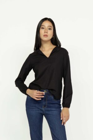 Vista Frontal Blusa Mujer regular Soli Negro SS3 de Marca Lee