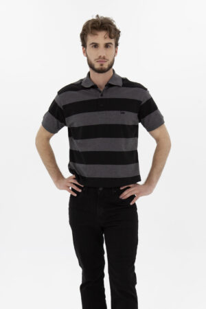 Vista Frontal Camiseta Hombre Relax Pique Polo Rayas Negro Fw4 de marca Lee
