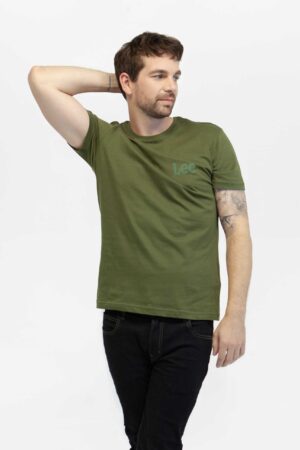 Camiseta hombre regular woobly medium logo tee verde fw5