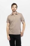 camiseta Polo hombre lee