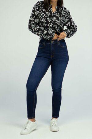 Vista Frontal Blusa color Azul de marca Lee