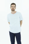 Vista Frontal Camiseta hombre regular shaped tee celeste SS3 marca lee