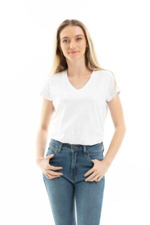 Vista frontal Camiseta vneck tee color Blanco de marca Lee