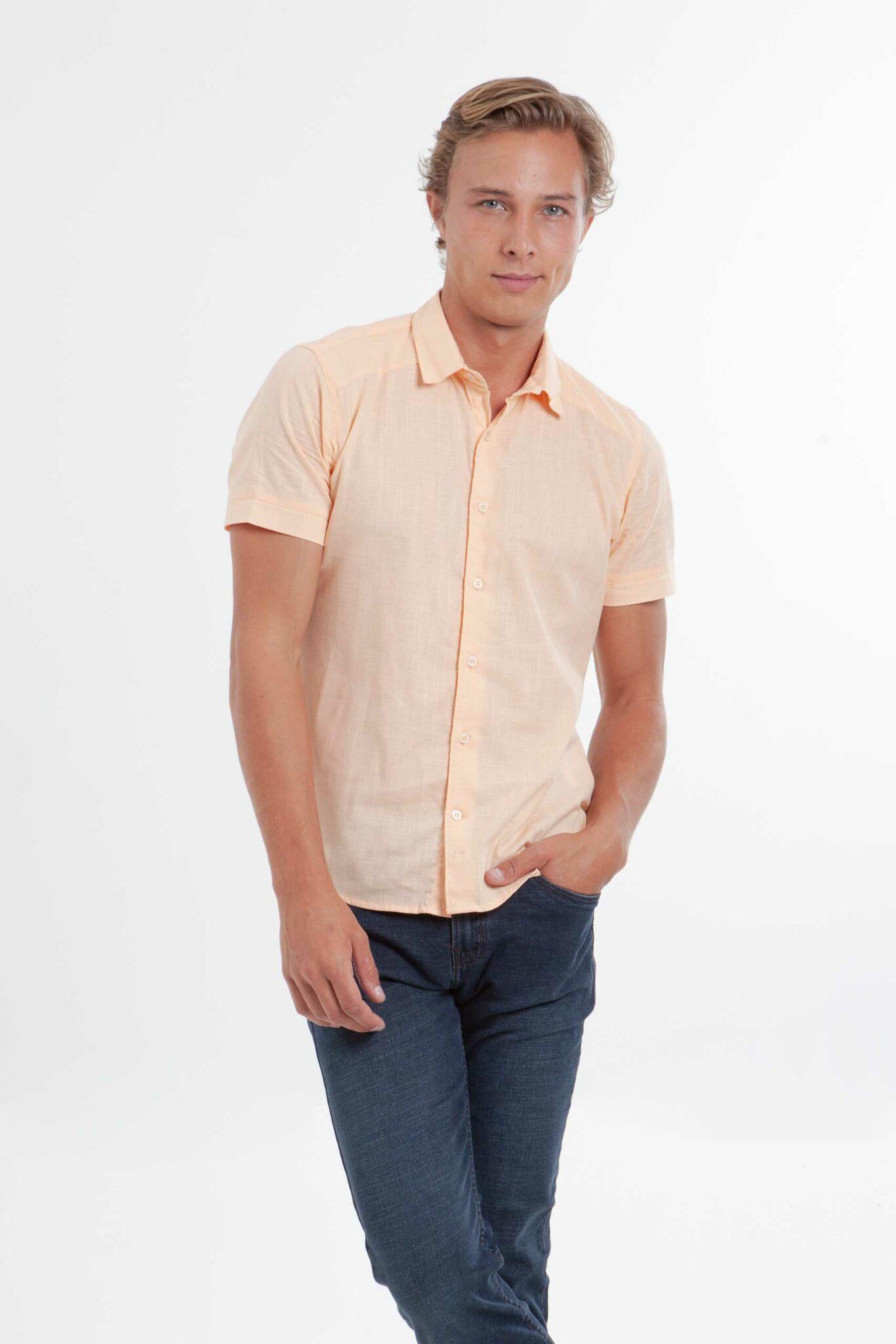 Vista frontal Camisa Hombre Melón Marca Lee