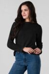 BUZO MUJER REGULAR BOAT NECK NEGRO SS5