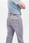 Vista Posterior Jean Hombre Regular Straight Daren Gris Claro SS4 de marca Lee