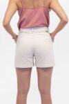 Vista Posterior Short Mujer Regular Saf Beige SS4 de Marca Lee