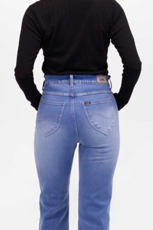 Vista Posterior Jean Mujer Straight high Waist Rider Stone 3 2 SS4 de Marca Lee Vista Frontal Jean Mujer Straight high Waist Rider Stone 3 2 SS4 de Marca Lee