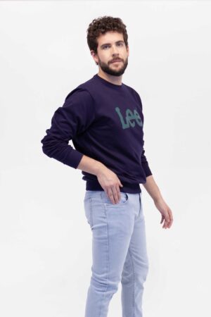 Vista Frontal Buzo Hombre Regular Basic Crew Logo Azul SS4 de marca Lee