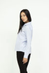Vista Frontal Blusa mujer regular Davry Celeste SS3 de Marca Lee