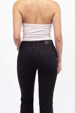 Vista Posterior Jean Mujer Boot Cut Middle Negro SS4 de marca Lee