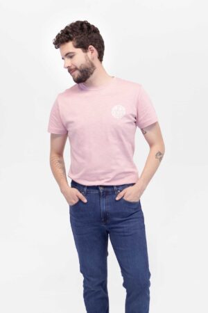 Vista Frontal Camiseta Hombre regular Short Sleeve Rosa SS4 de marca Lee