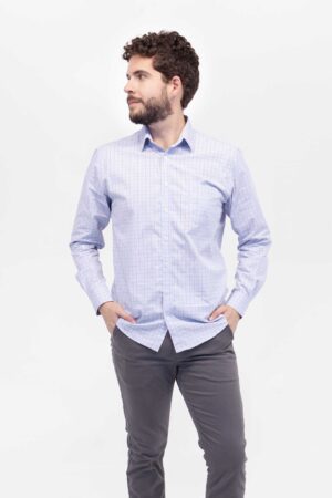 Vista Frontal Camiseta Hombre Relax Joston Celeste SS4 de Marca Lee