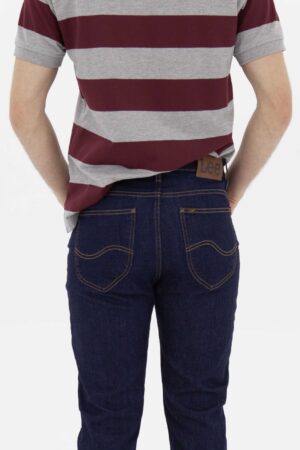 Vista Posterior Jean Hombre Regular Tapered Austin Prewash Fw4 de marca Lee