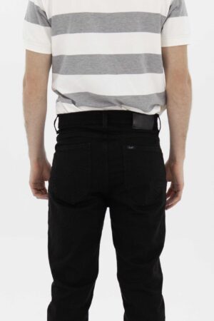 Vista Posterior Jean Hombre Regular Tapered Austin Negro Fw4 de marca Lee