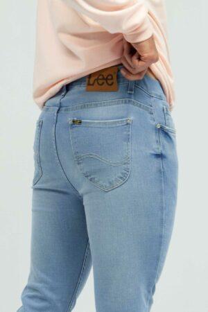 Vista posterior Jean skinny Malone color stone 3 marca