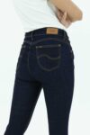 Vista posterior Jean Mujer Skinny High waist Prewash SS3 de marca lee