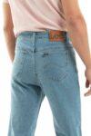 Vista Posterior Jean Regular Classic color Stone Dirty Marca Lee