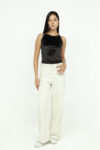 Vista Frontal Top Slim Cropped Halter Negro SS3 de Marca Lee