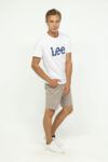 Vista Frontal Camiseta Hombre Regular Woobly Logo Tee Blanco SS3 de Marca Lee