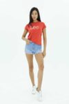 Vista Frontal Camiseta mujer regular logo tee coral ss3 de marca lee