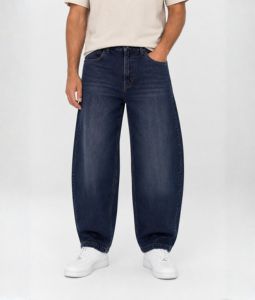 Vista frontal Pantalón chino Hombre Azul marca Lee